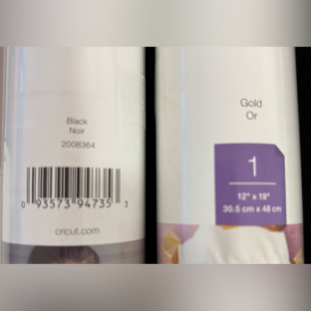 Cricut Metallic Marker & Iron-On Bundle - Picture 4 of 4